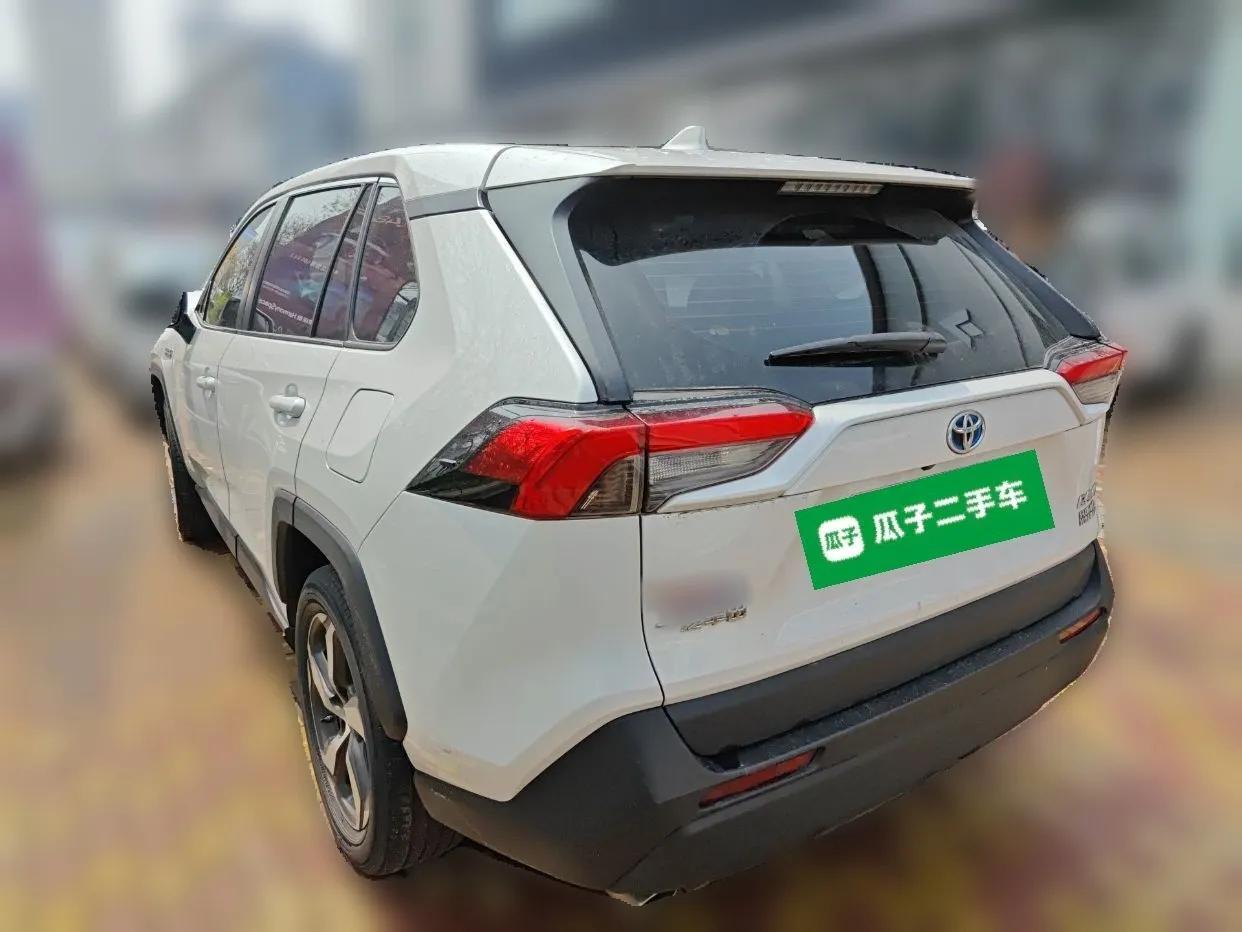 Toyota RAV4 Rongfang Plug-in Hybrid 2022 2.5L Two-Wheel Drive Elite Pro — миниатюра 4