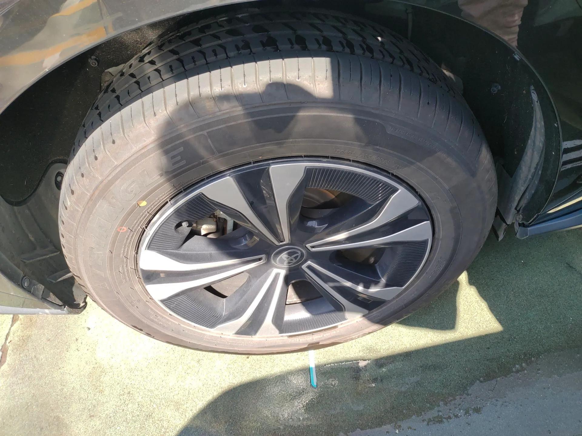 Toyota FAW bZ4X 2022 Two-Wheel Drive Long-Range PRO Version — миниатюра 10