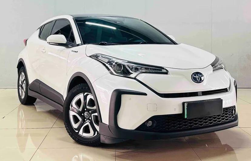 Toyota C-HR EV 2020 Luxury Sunroof Edition — миниатюра 2