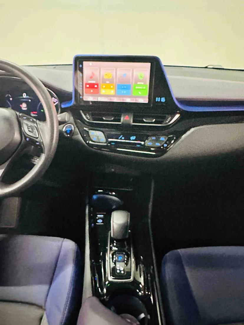 Toyota C-HR EV 2020 Luxury Sunroof Edition — миниатюра 17