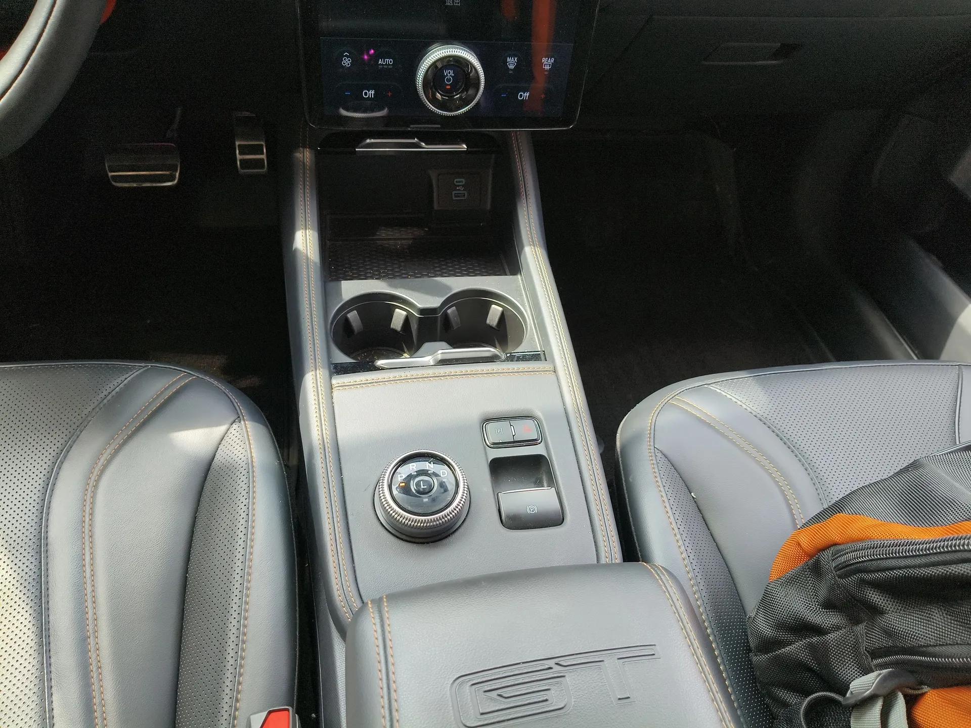 Ford Mustang Mach-E 2021 GT Model — миниатюра 17