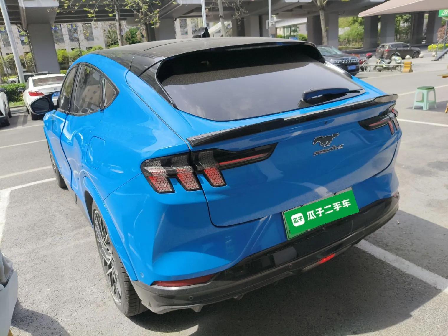 Ford Mustang Mach-E 2021 GT Model — миниатюра 4