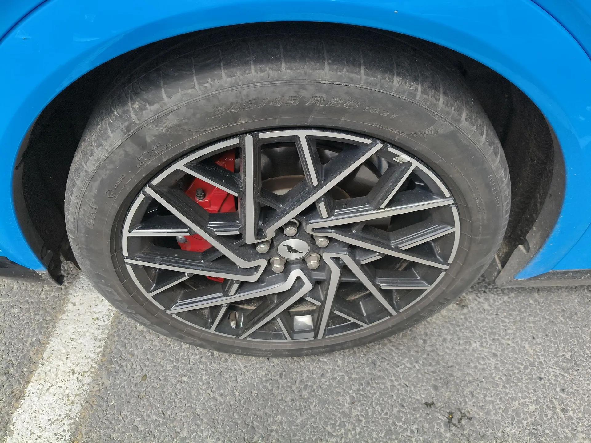 Ford Mustang Mach-E 2021 GT Model — миниатюра 8