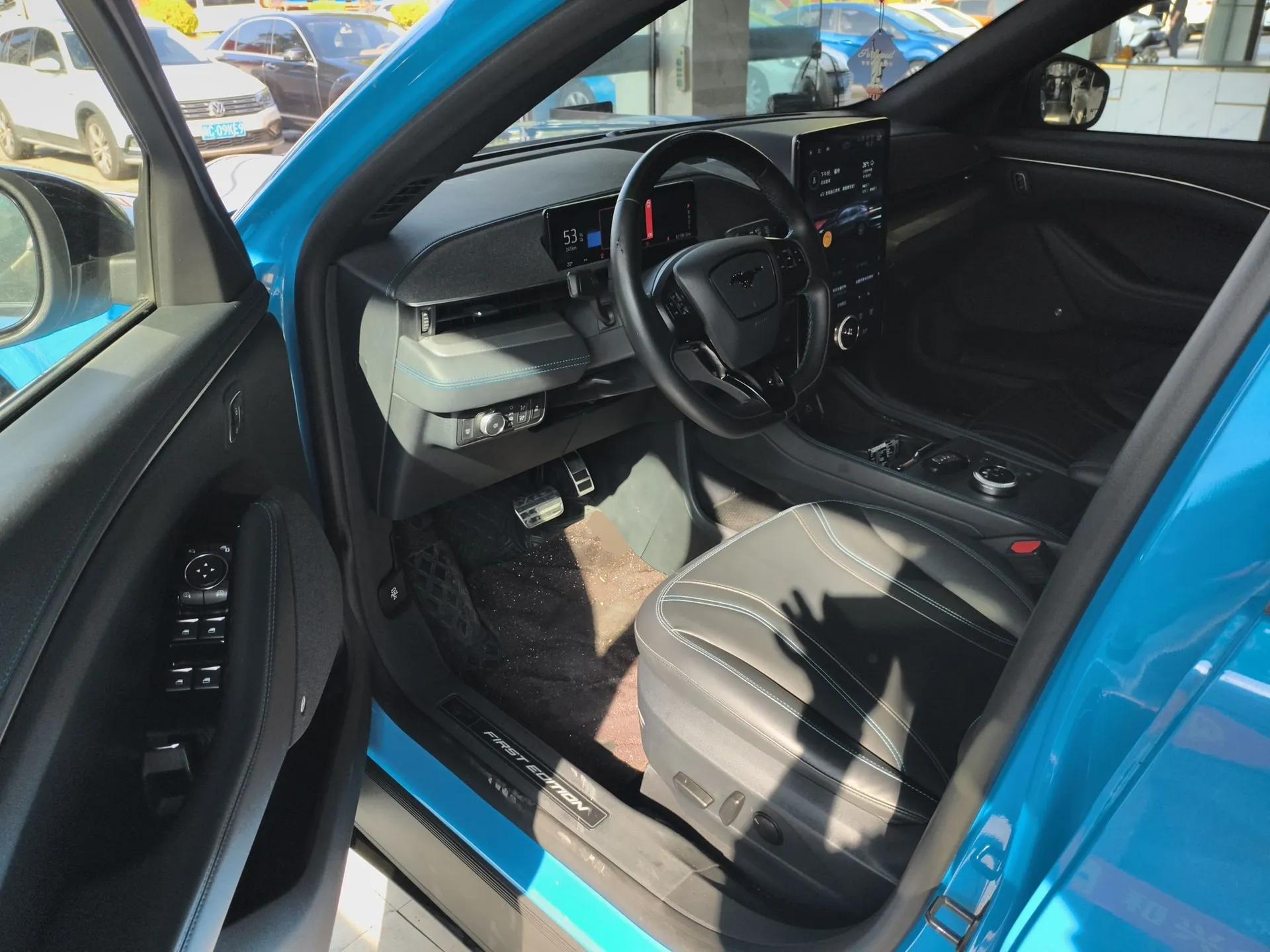 Ford Mustang Mach-E 2021 GT Model — миниатюра 19