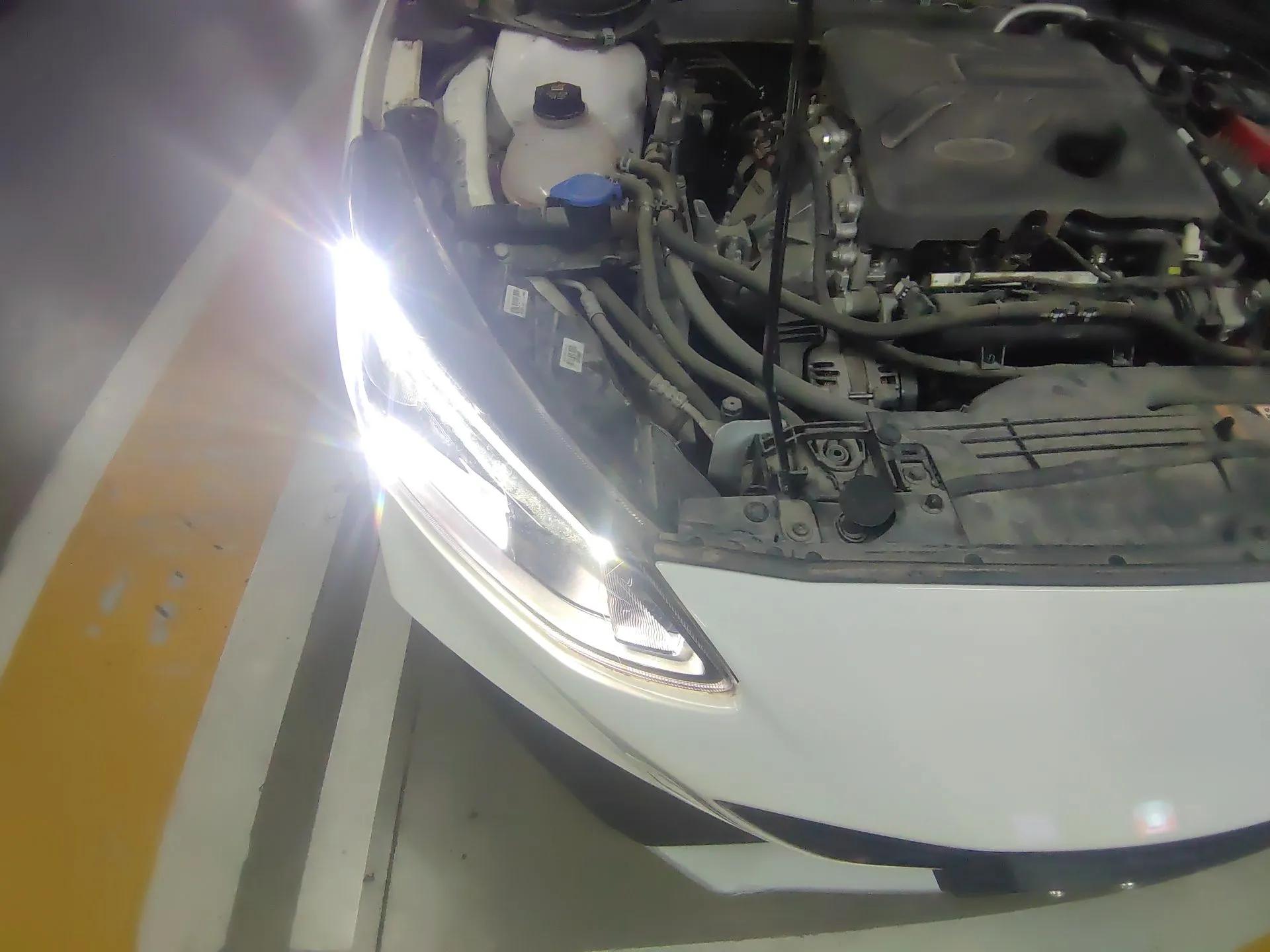 Ford Focus Active 2020 EcoBoost 180 Automatic Trendy Model — миниатюра 7
