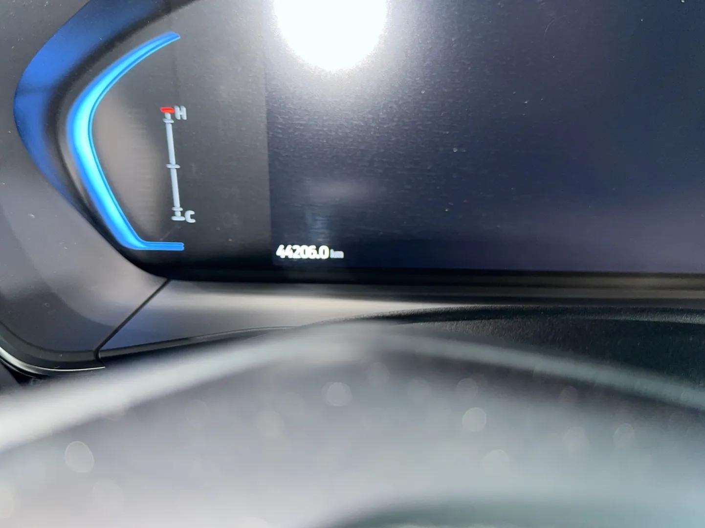 Ford Focus Active 2021 EcoBoost 180 Automatic Trendy Model — миниатюра 15