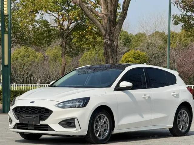 Ford Focus Active 2021 EcoBoost 180 Automatic Trendy Model