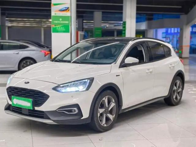 Ford Focus Active 2021 EcoBoost 180 Automatic Trendy Model