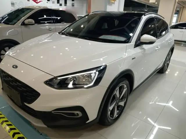 Ford Focus Active 2020 EcoBoost 180 Automatic Trendy Model
