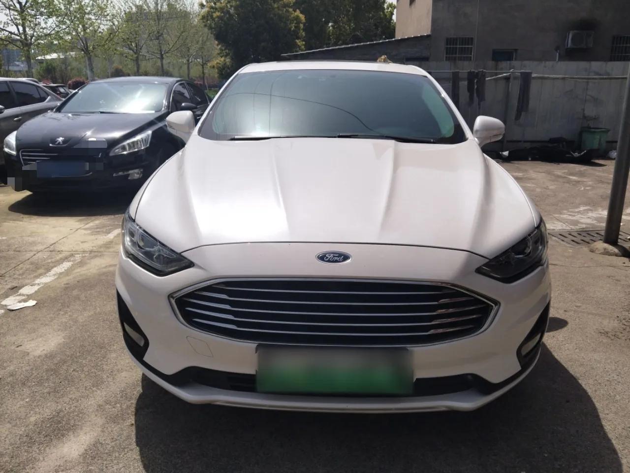 Ford Mondeo New Energy 2018 2.0 PHEV Smart-Controlled Fashion Edition China V Standard — миниатюра 2
