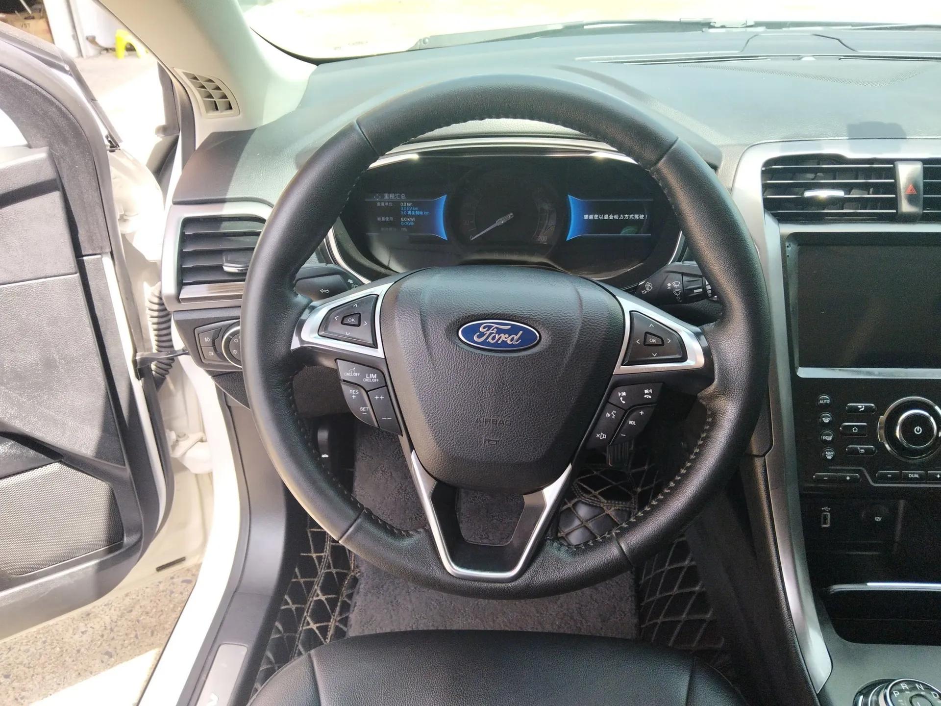 Ford Mondeo New Energy 2018 2.0 PHEV Smart-Controlled Fashion Edition China V Standard — миниатюра 13