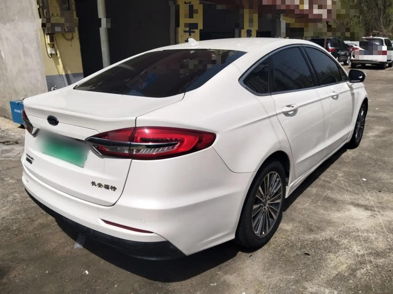 Ford Mondeo New Energy 2018 2.0 PHEV Smart-Controlled Fashion Edition China V Standard — миниатюра 4