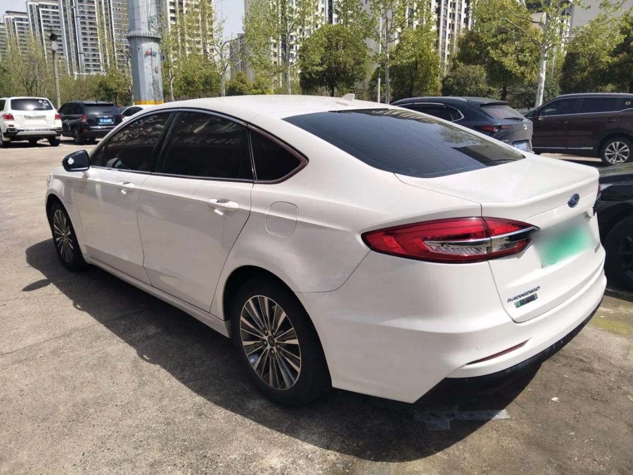 Ford Mondeo New Energy 2018 2.0 PHEV Smart-Controlled Fashion Edition China V Standard — миниатюра 7