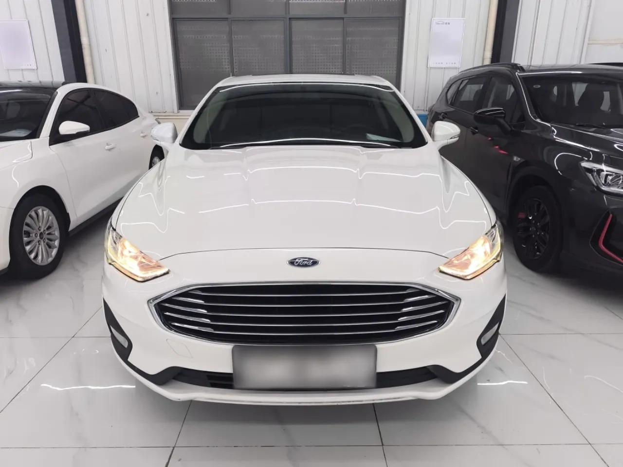 Ford Mondeo New Energy 2018 2.0 PHEV Smart-Controlled Fashion Edition China VI Standard — миниатюра 2