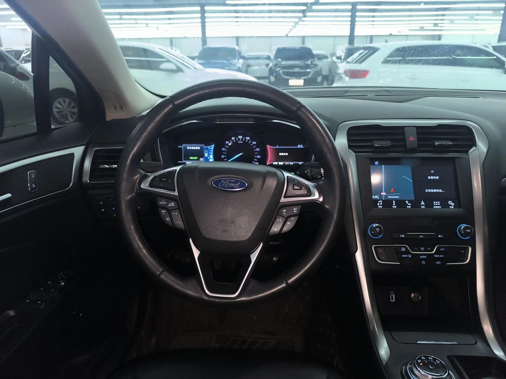 Ford Mondeo New Energy 2018 2.0 PHEV Smart-Controlled Fashion Edition China VI Standard — миниатюра 13