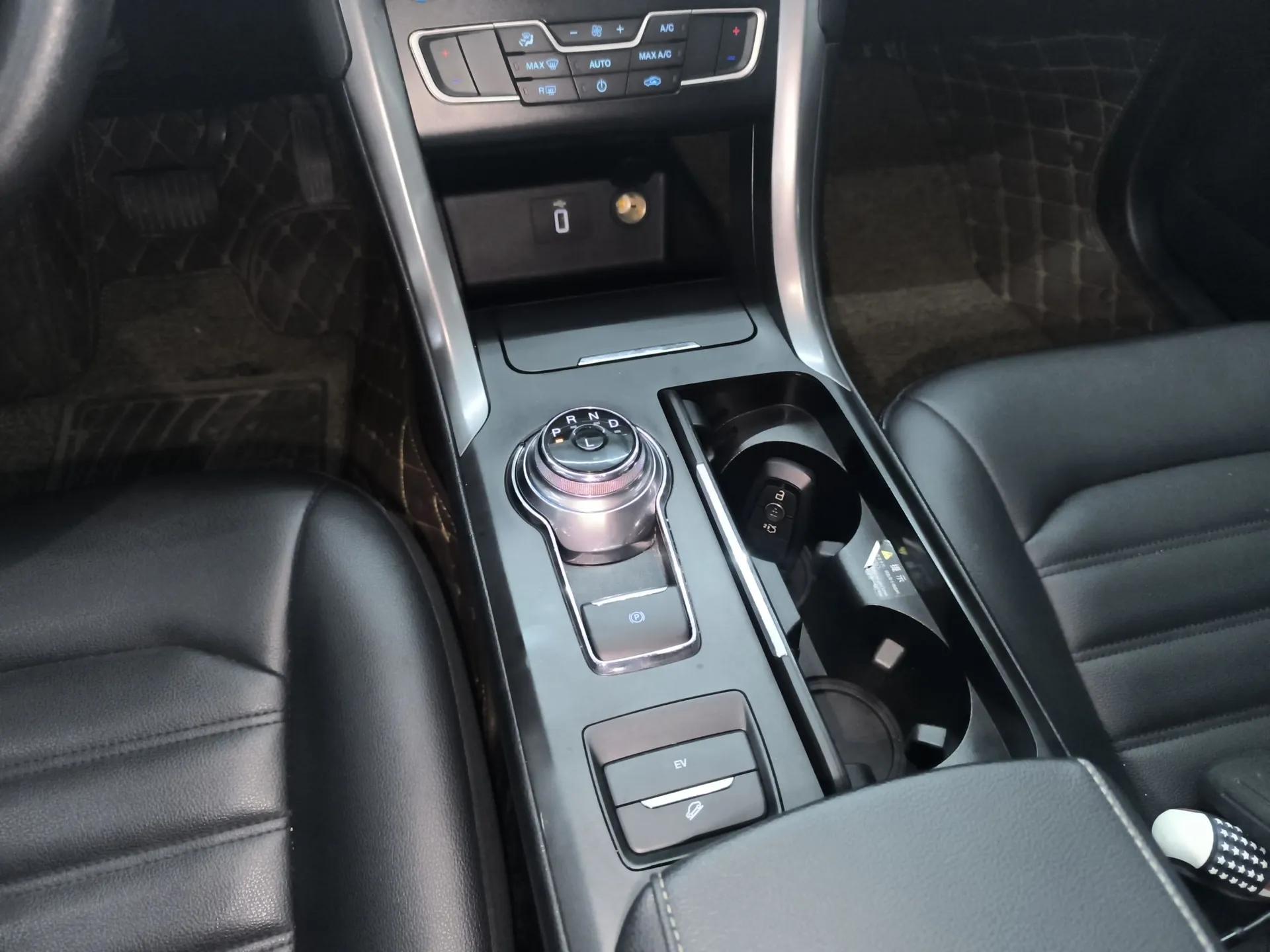 Ford Mondeo New Energy 2018 2.0 PHEV Smart-Controlled Fashion Edition China VI Standard — миниатюра 16