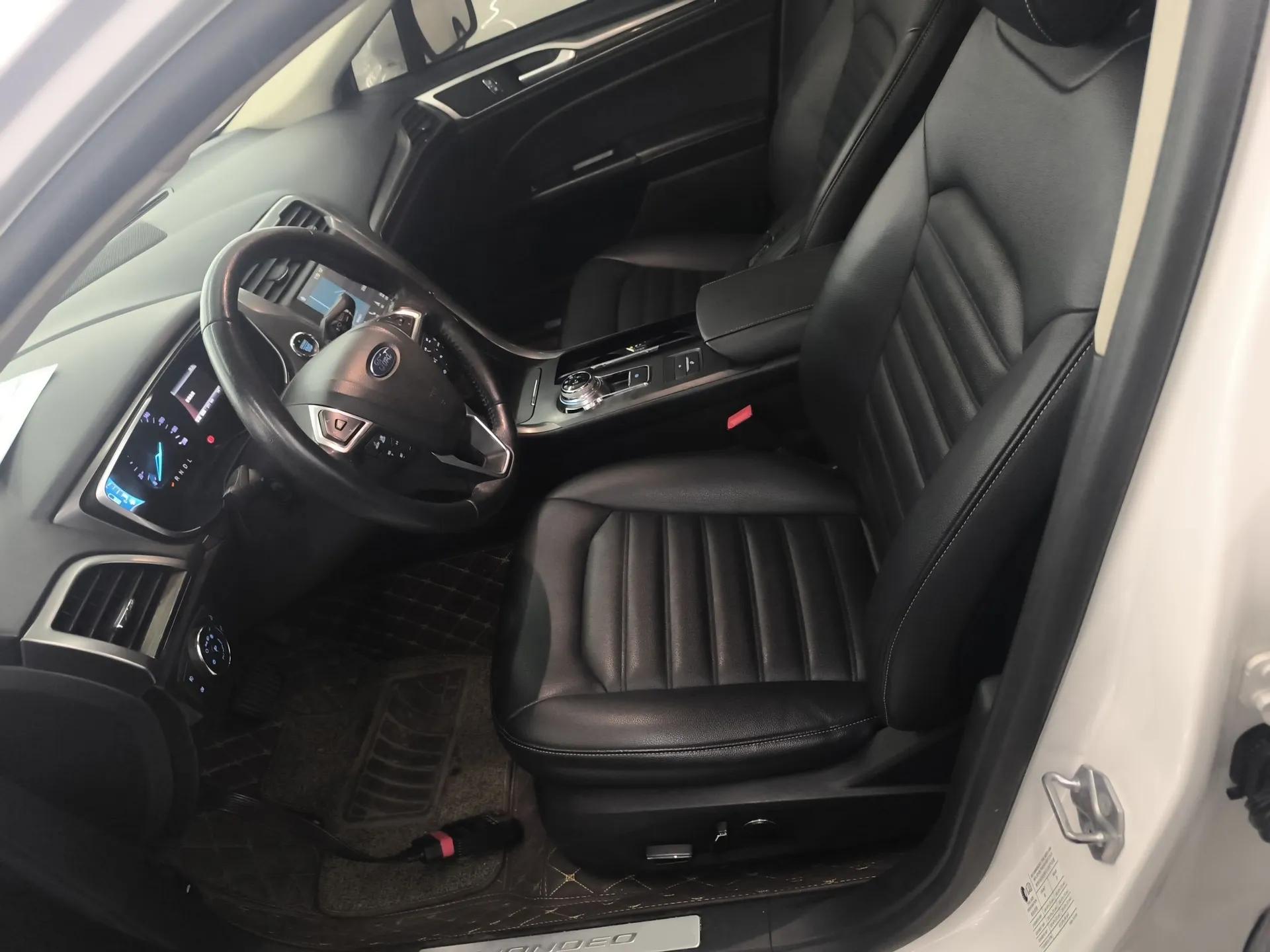 Ford Mondeo New Energy 2018 2.0 PHEV Smart-Controlled Fashion Edition China VI Standard — миниатюра 17