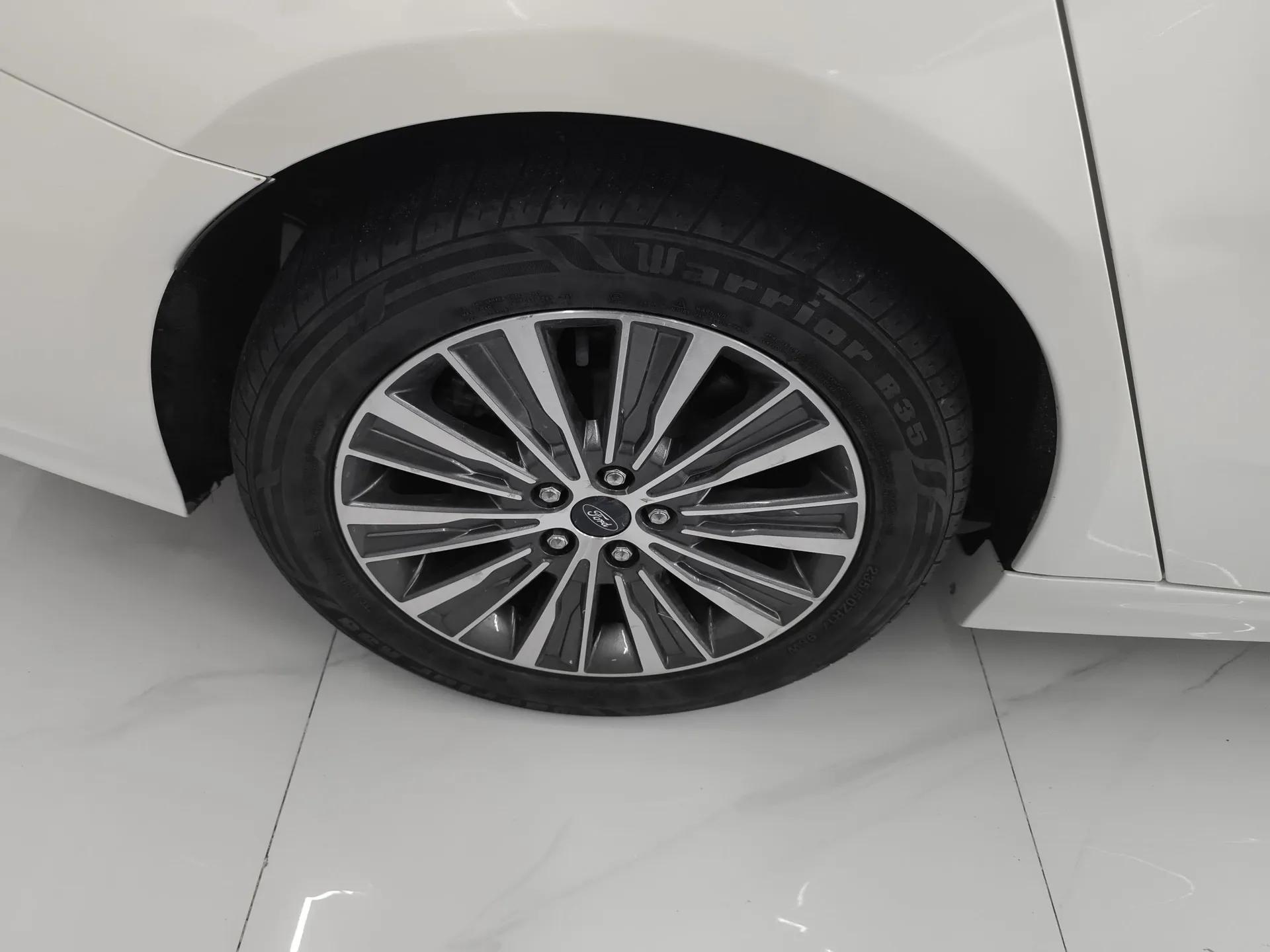 Ford Mondeo New Energy 2018 2.0 PHEV Smart-Controlled Fashion Edition China VI Standard — миниатюра 10