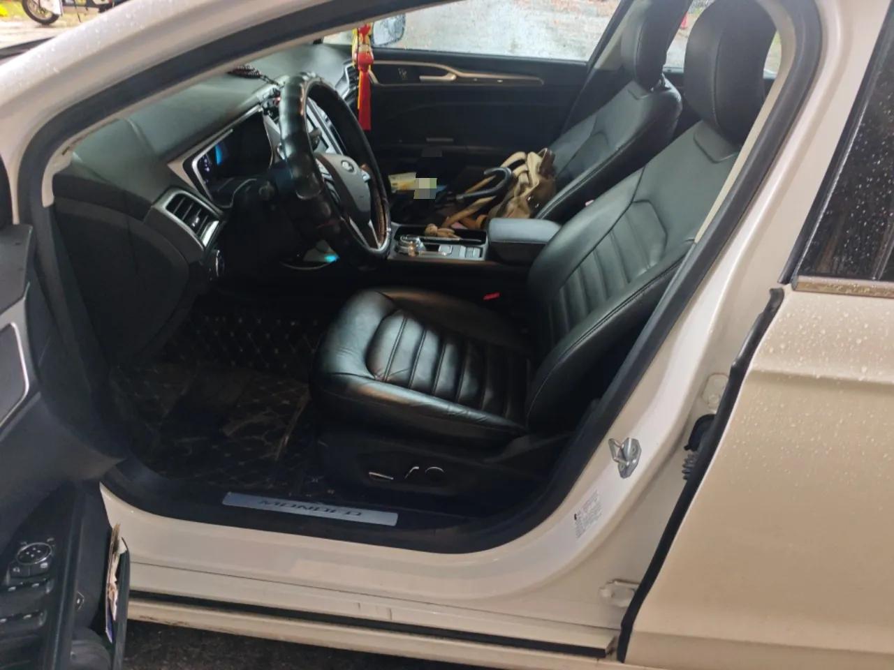 Ford Mondeo New Energy 2018 2.0 PHEV Zhihao Trim — миниатюра 17