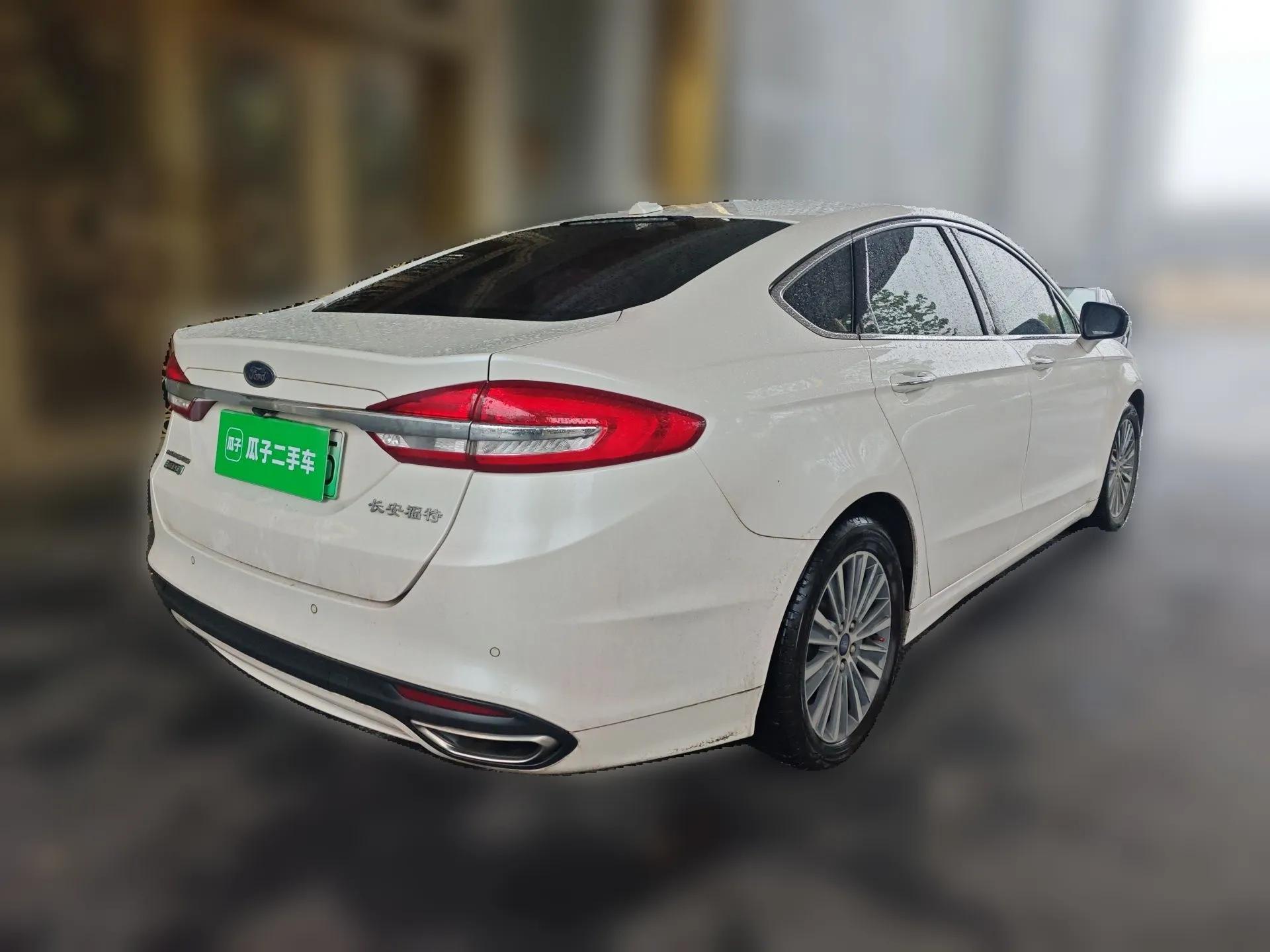 Ford Mondeo New Energy 2018 2.0 PHEV Zhihao Trim — миниатюра 6