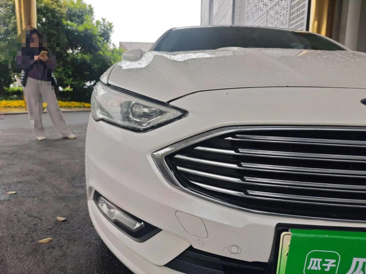 Ford Mondeo New Energy 2018 2.0 PHEV Zhihao Trim — миниатюра 7
