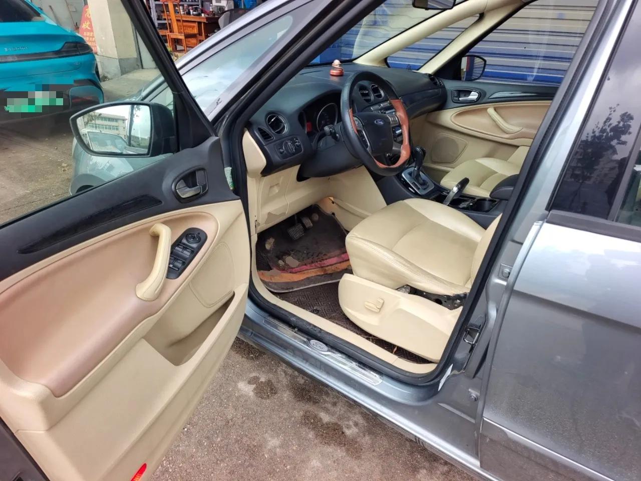Ford S-MAX 2008 2.3L 7-Seater Fashion Edition — миниатюра 17