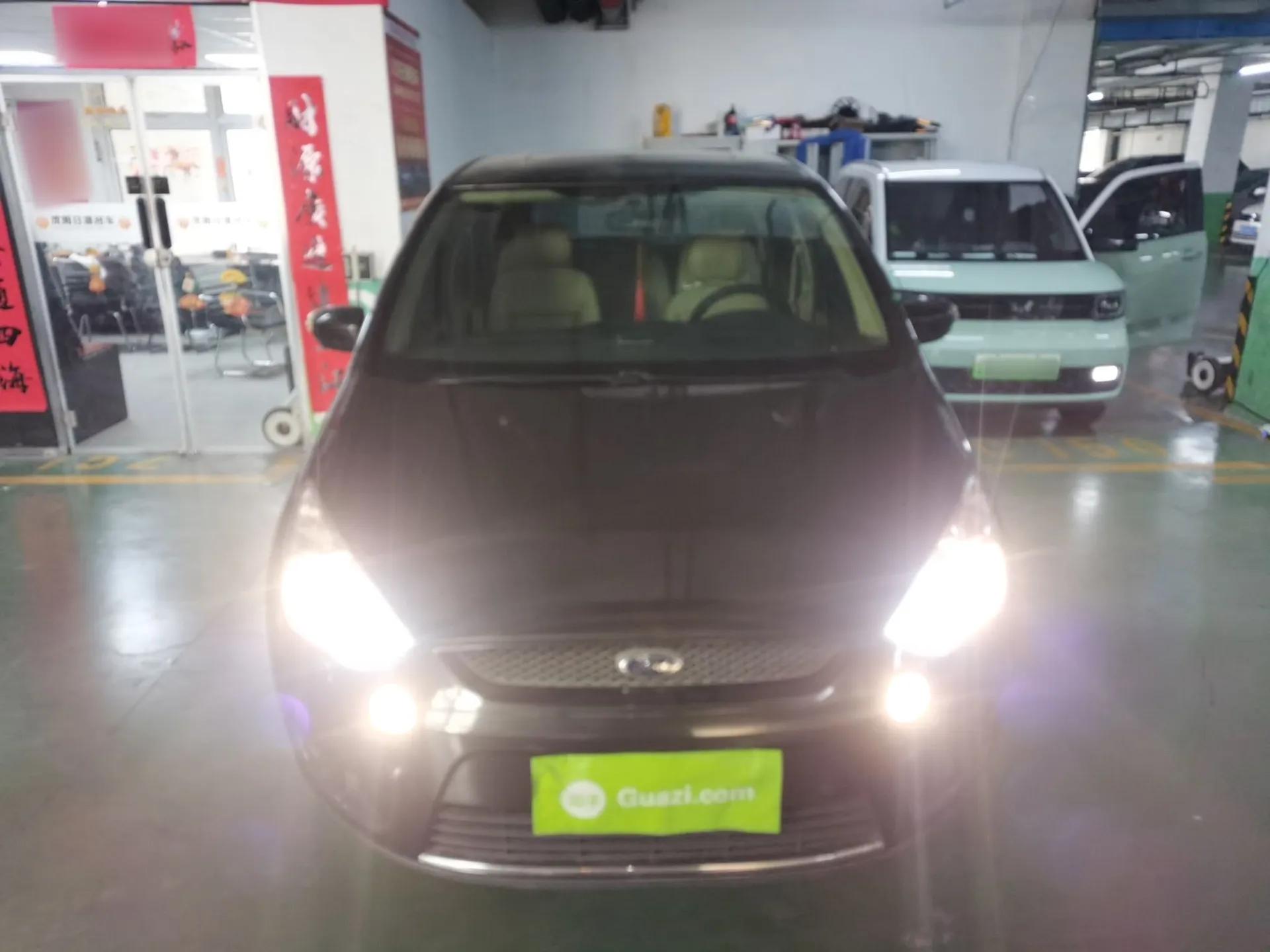 Ford S-MAX 2008 2.3L 7-Seater Luxury Version — миниатюра 2
