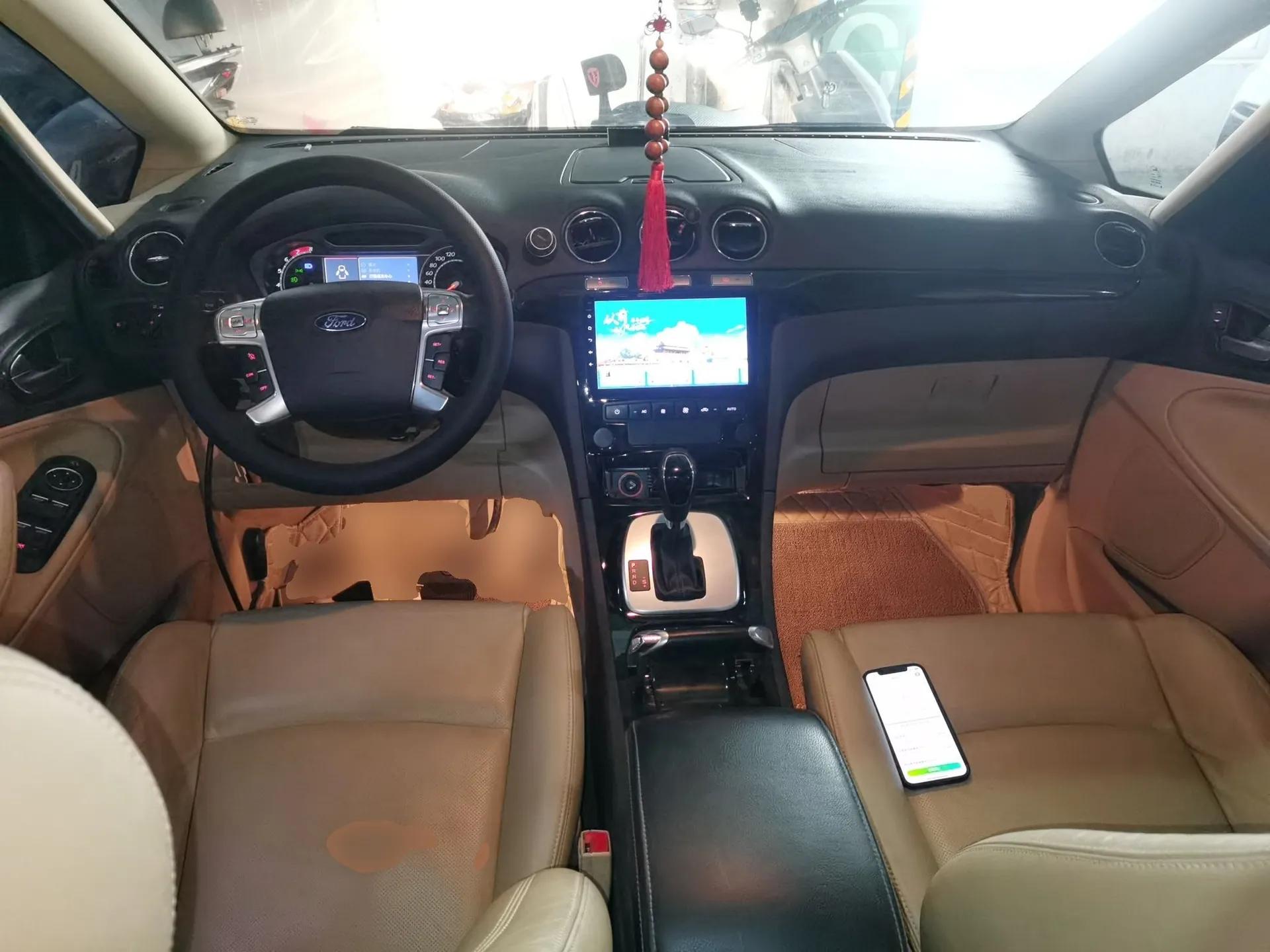 Ford S-MAX 2008 2.3L 7-Seater Luxury Version — миниатюра 13