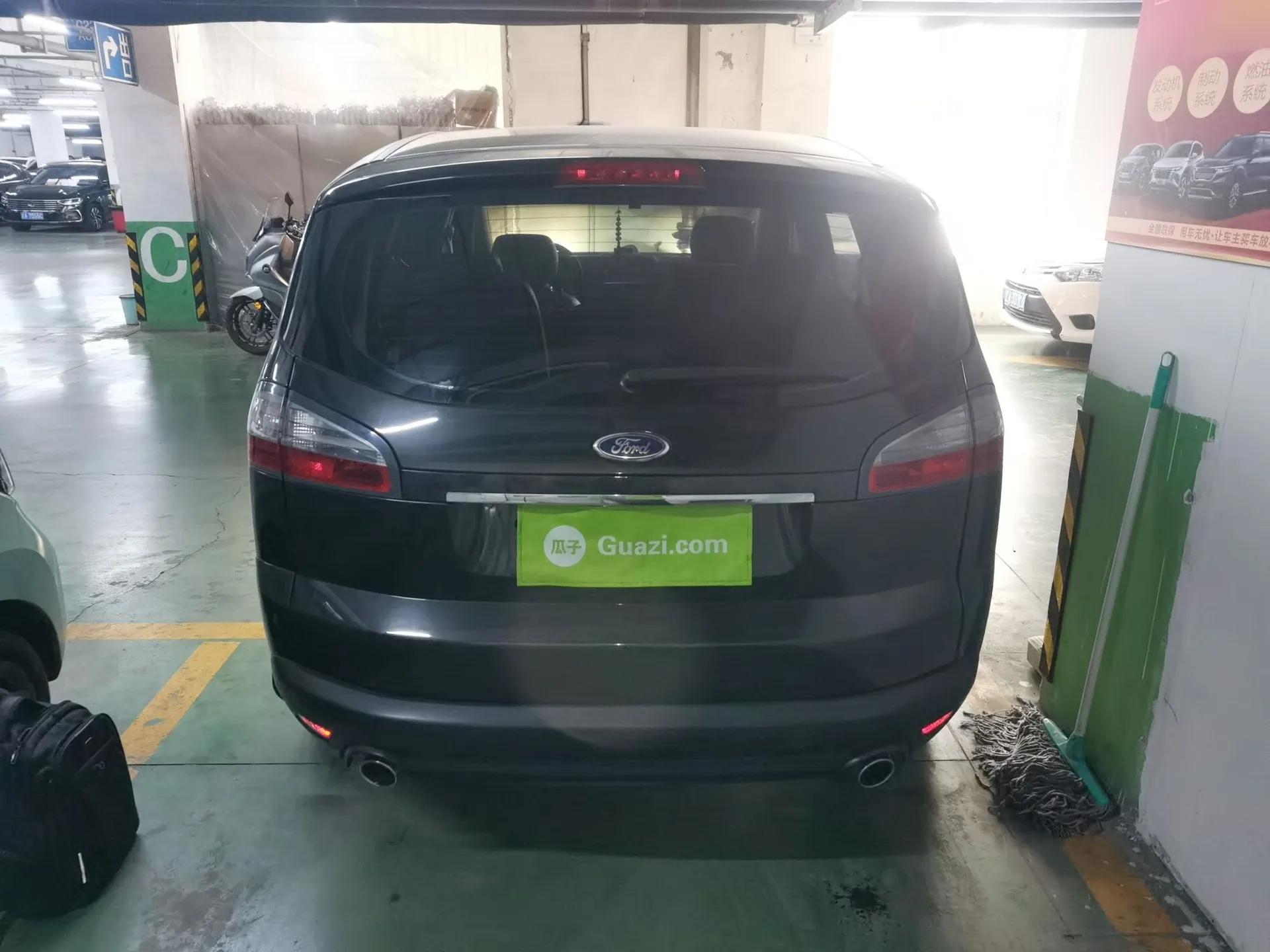Ford S-MAX 2008 2.3L 7-Seater Luxury Version — миниатюра 5