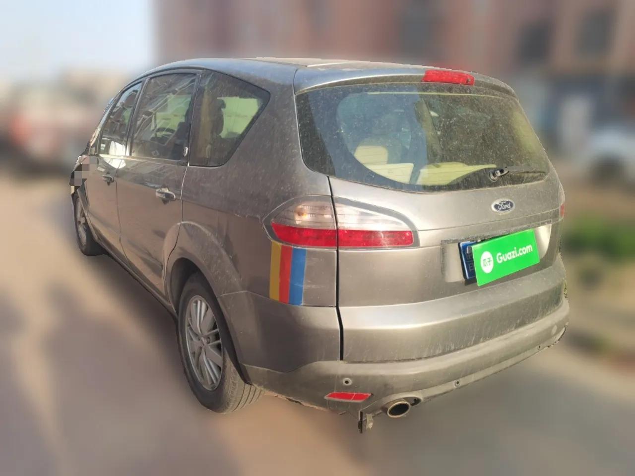 Ford S-MAX 2008 2.3L 7-Seater Luxury Version — миниатюра 4