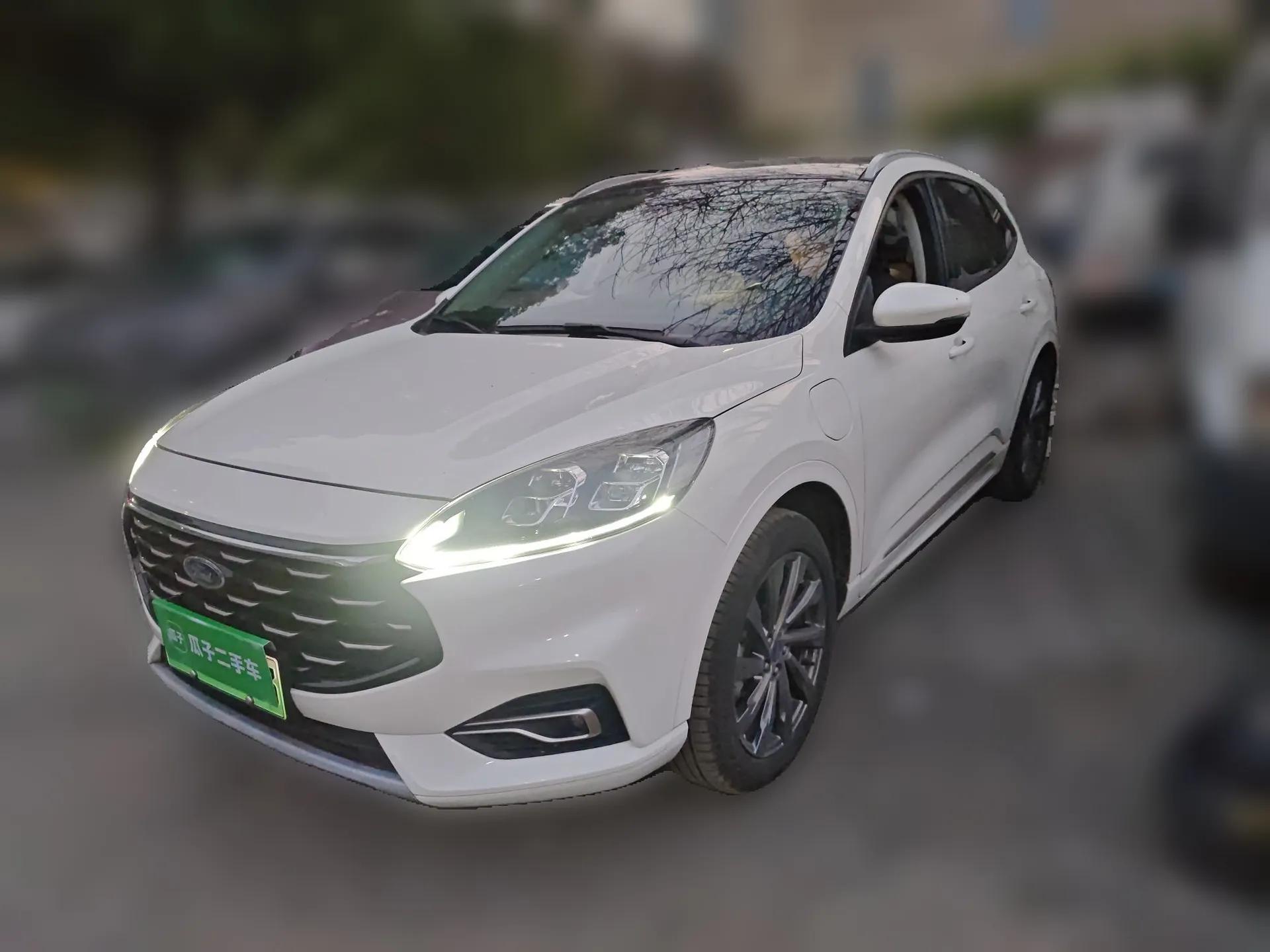 Ford Escape New Energy 2021 PHEV model — миниатюра 1