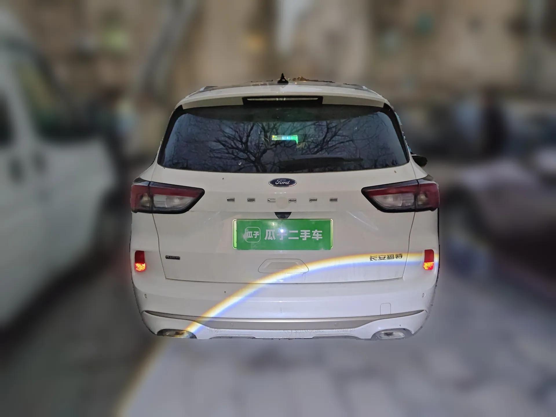 Ford Escape New Energy 2021 PHEV model — миниатюра 5