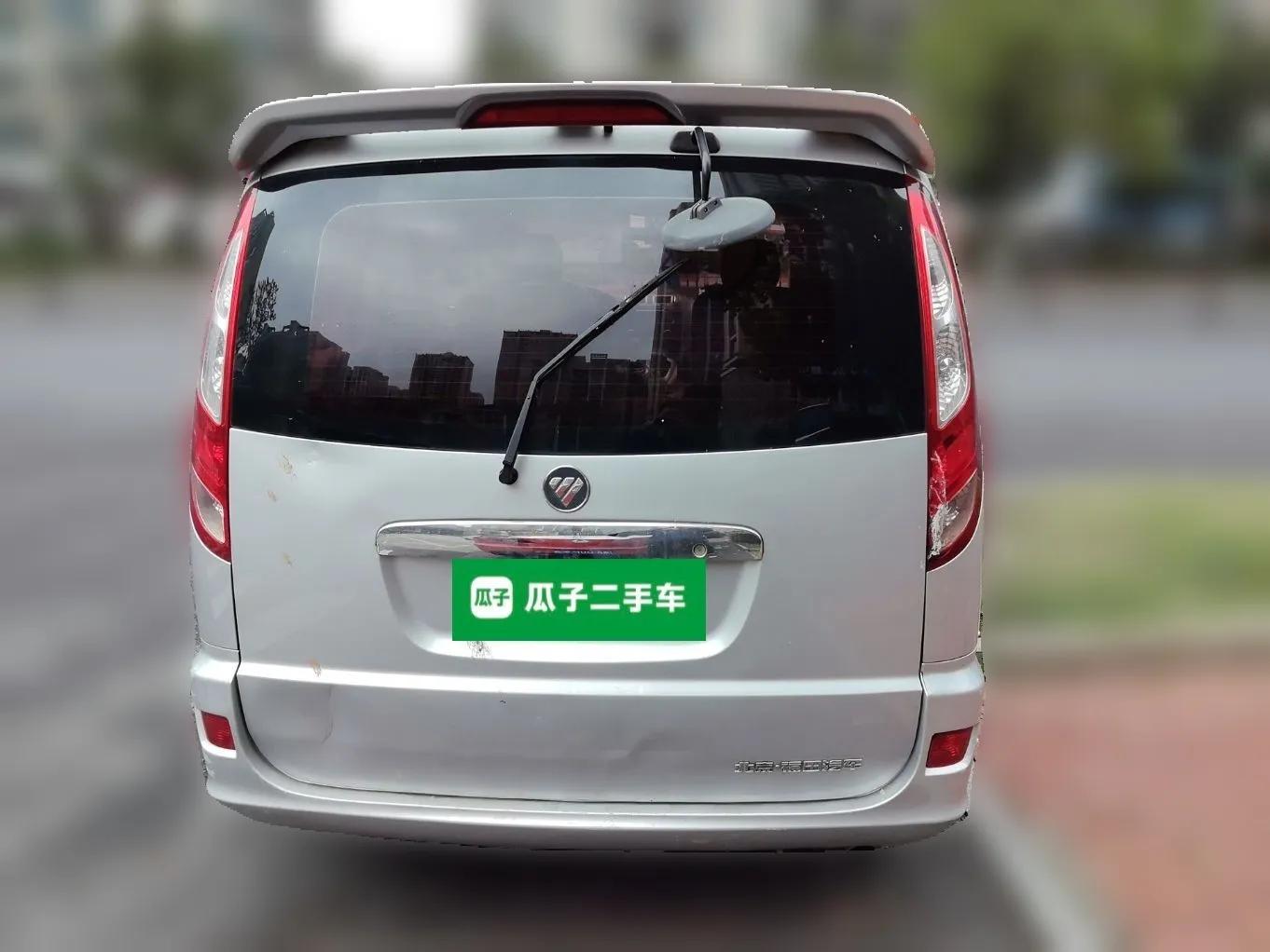 Foton MP-X E 2014 2.0L Wealth Express Comfort Edition Basic Configuration Short Wheelbase with 4G63 Engine — миниатюра 5