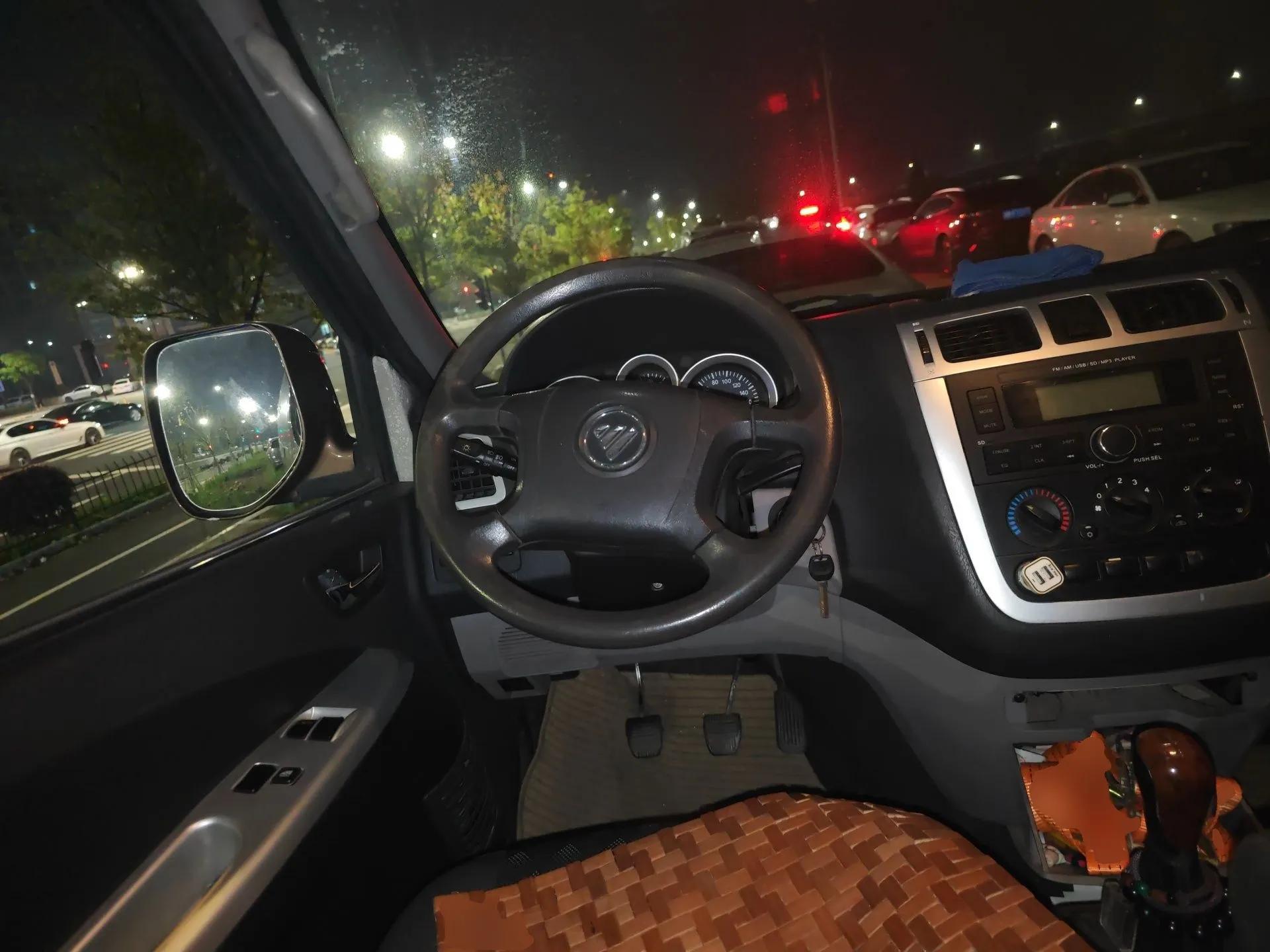 Foton MP-X E 2016 2.0L Express Edition 4G63 — миниатюра 11