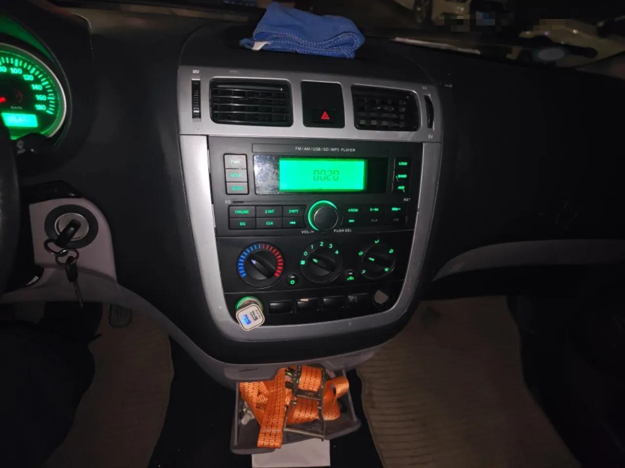 Foton MP-X E 2016 2.0L Express Edition 4G63 — миниатюра 14