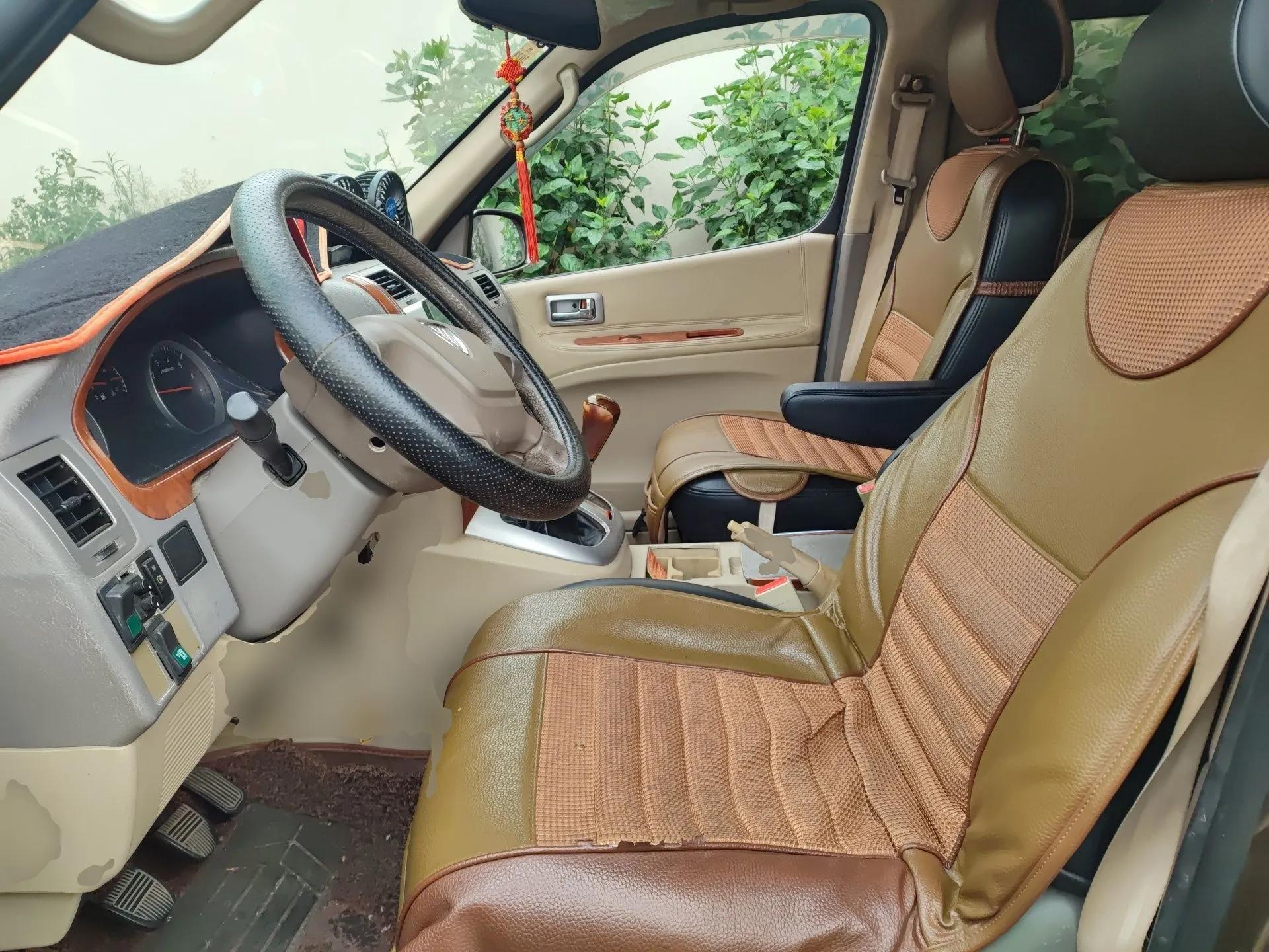 Foton MP-X E 2014 2.4L Wealth Express Comfort Version Basic Edition with 4G64 — миниатюра 16
