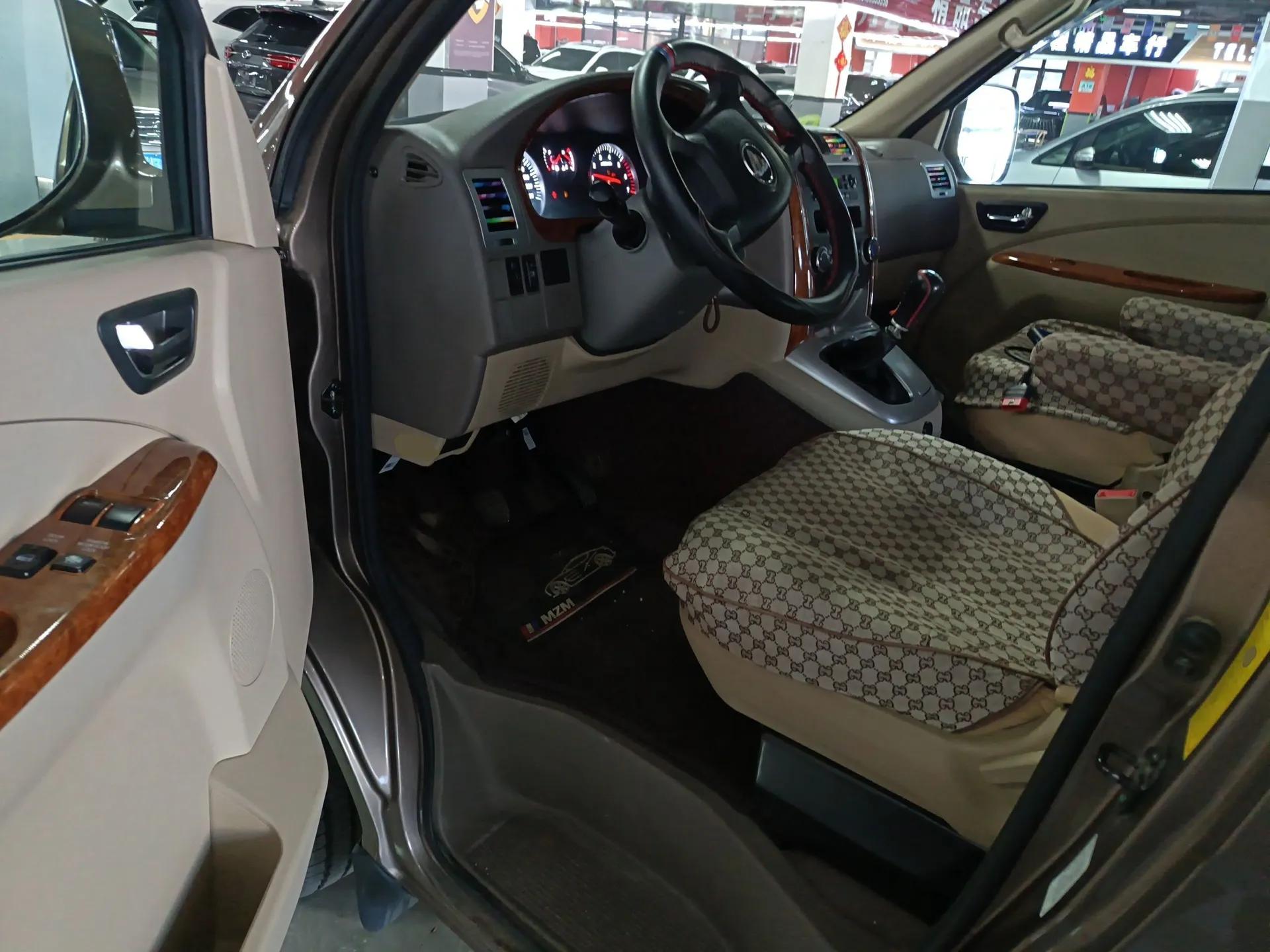 Foton Scenic G5 2023 2.0L Gasoline Commercial Version Passenger Van 7/9 Seats Model 1TZS — миниатюра 19