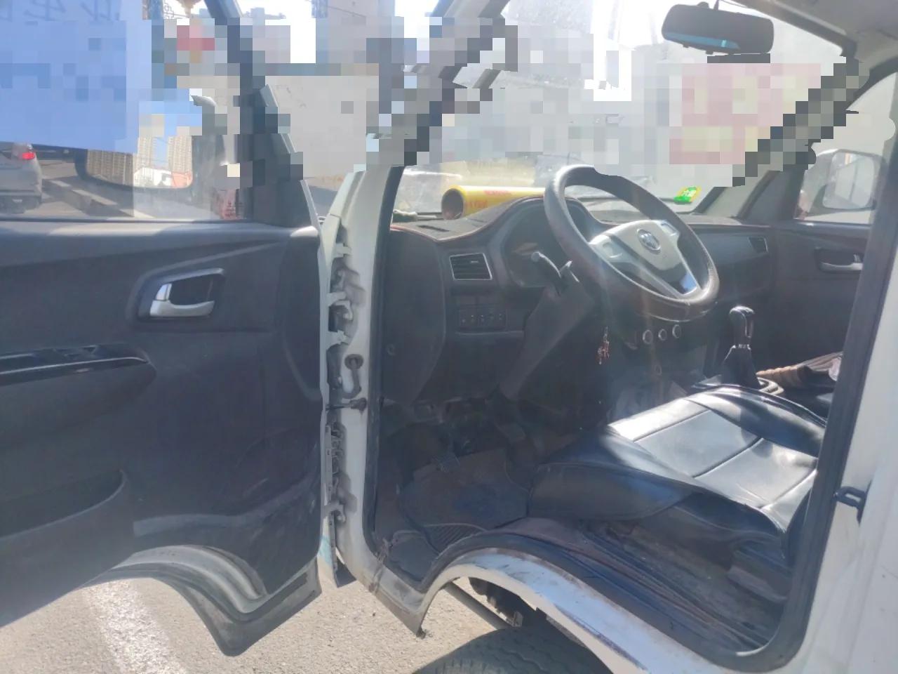 Foton Xiangling M 2018 1.5L M2 Non-Load-Bearing Single-Row with Dual Rear Tires (Cargo Version) DAM15L — миниатюра 17