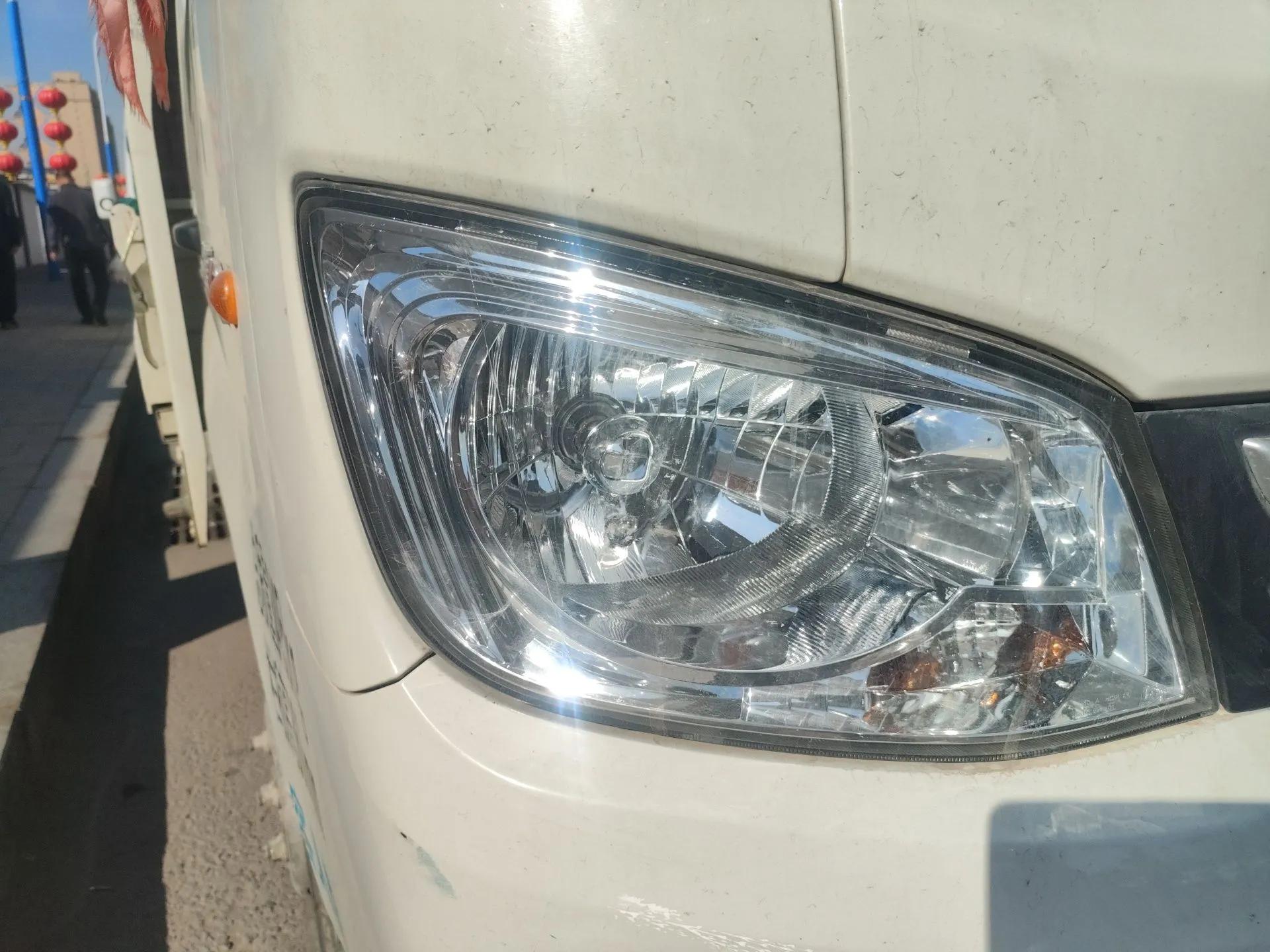 Foton Xiangling M 2018 1.5L M2 Non-Load-Bearing Single-Row with Dual Rear Tires (Cargo Version) DAM15L — миниатюра 7