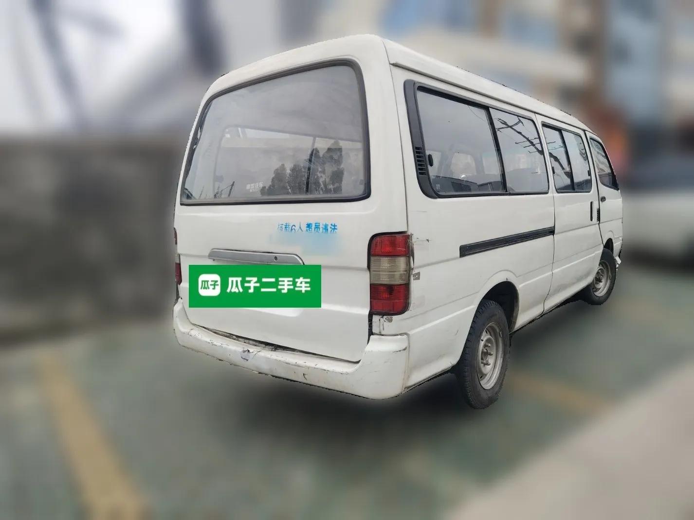 Foton Scenic 2014 2.0L Express Classic Long-Wheelbase Low-Roof 486EQV4 — миниатюра 6