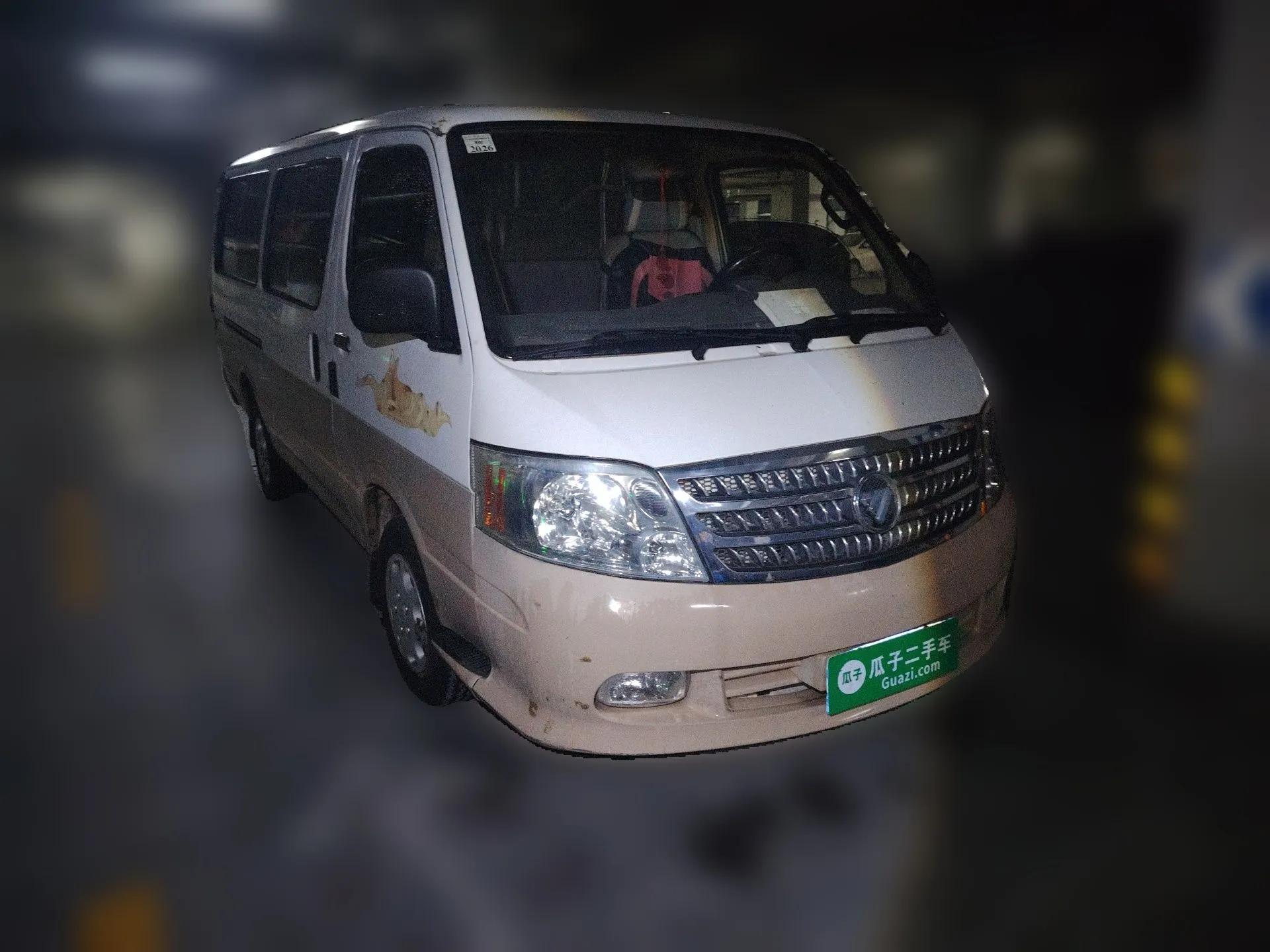 Foton Scenic 2014 2.0L Express Classic Short-Wheelbase Low-Roof 4Y20M — миниатюра 3
