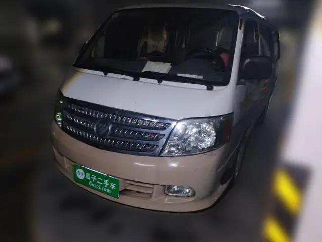 Foton Scenic 2014 2.0L Express Classic Short-Wheelbase Low-Roof 4Y20M