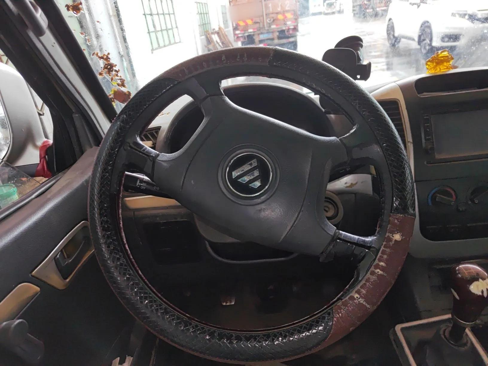 Foton Scenic 2014 2.5T Express Classic Long-Wheelbase Low-Roof Model 4J25TC — миниатюра 11