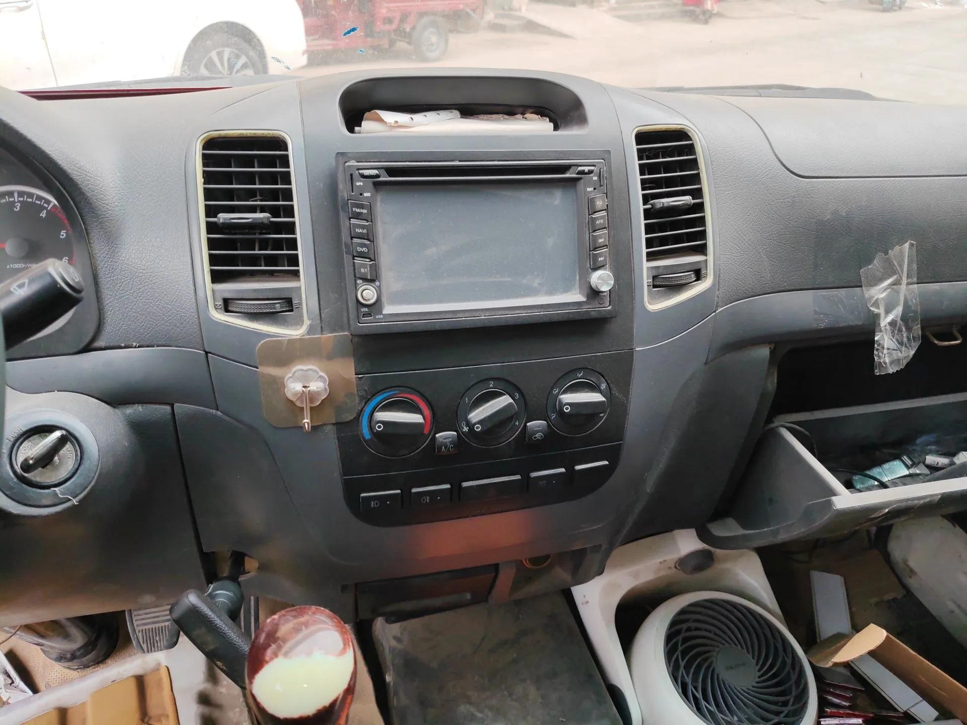 Foton Scenic 2014 2.5T Express Standard Long-Wheelbase High-Roof Version with 4J25TC Powertrain — миниатюра 14