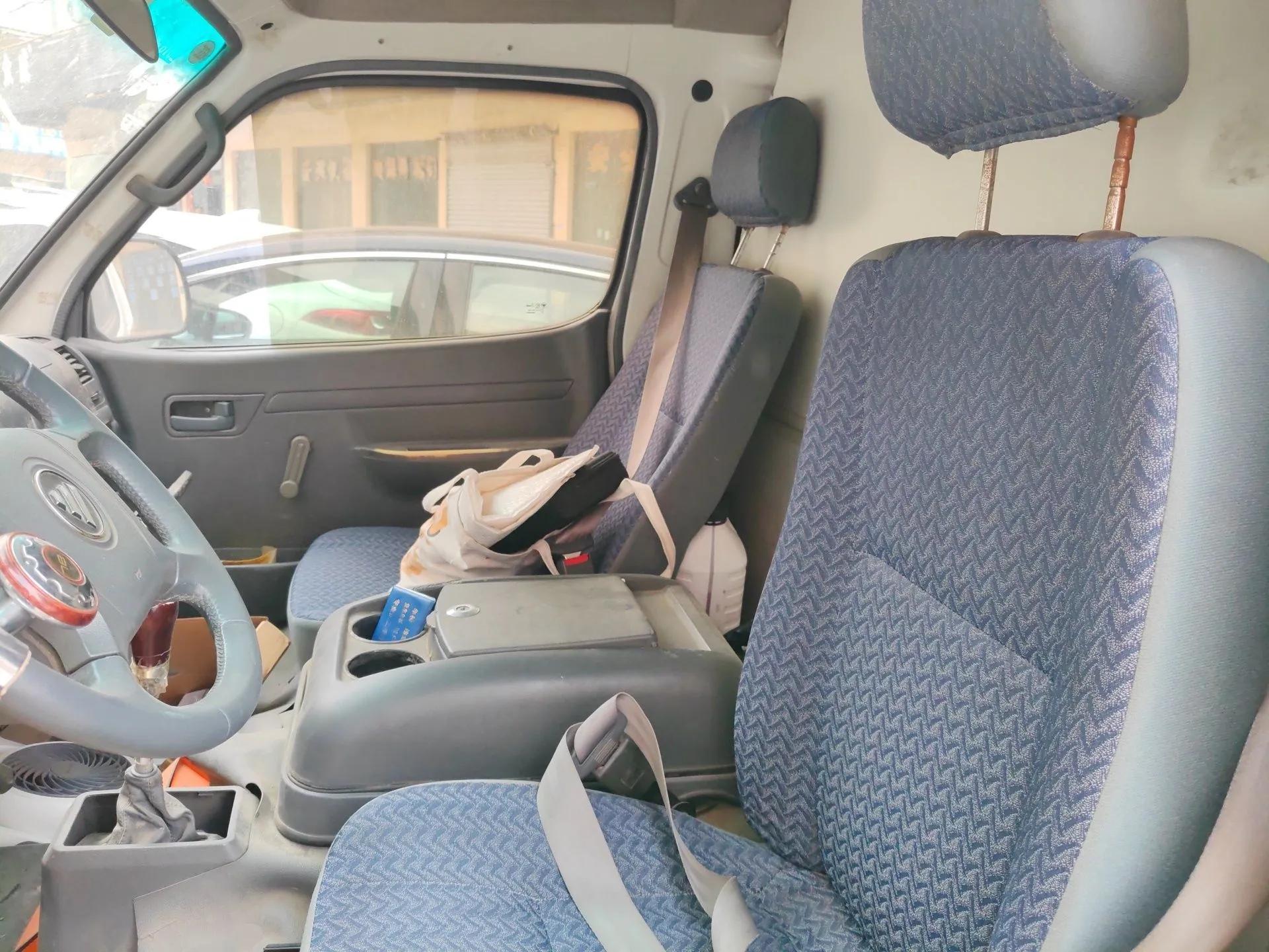 Foton Scenic 2014 2.5T Express Standard Long-Wheelbase High-Roof Version with 4J25TC Powertrain — миниатюра 16