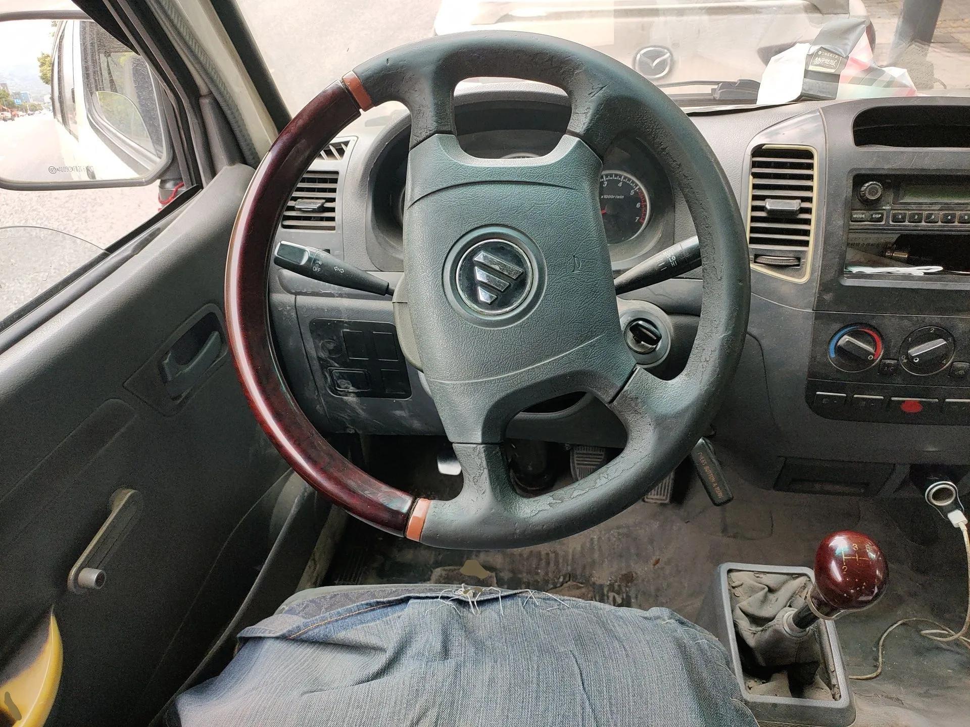 Foton Scenic 2014 2.0L Express Standard Long-Wheelbase Low-Roof Version 491EQ4A — миниатюра 11