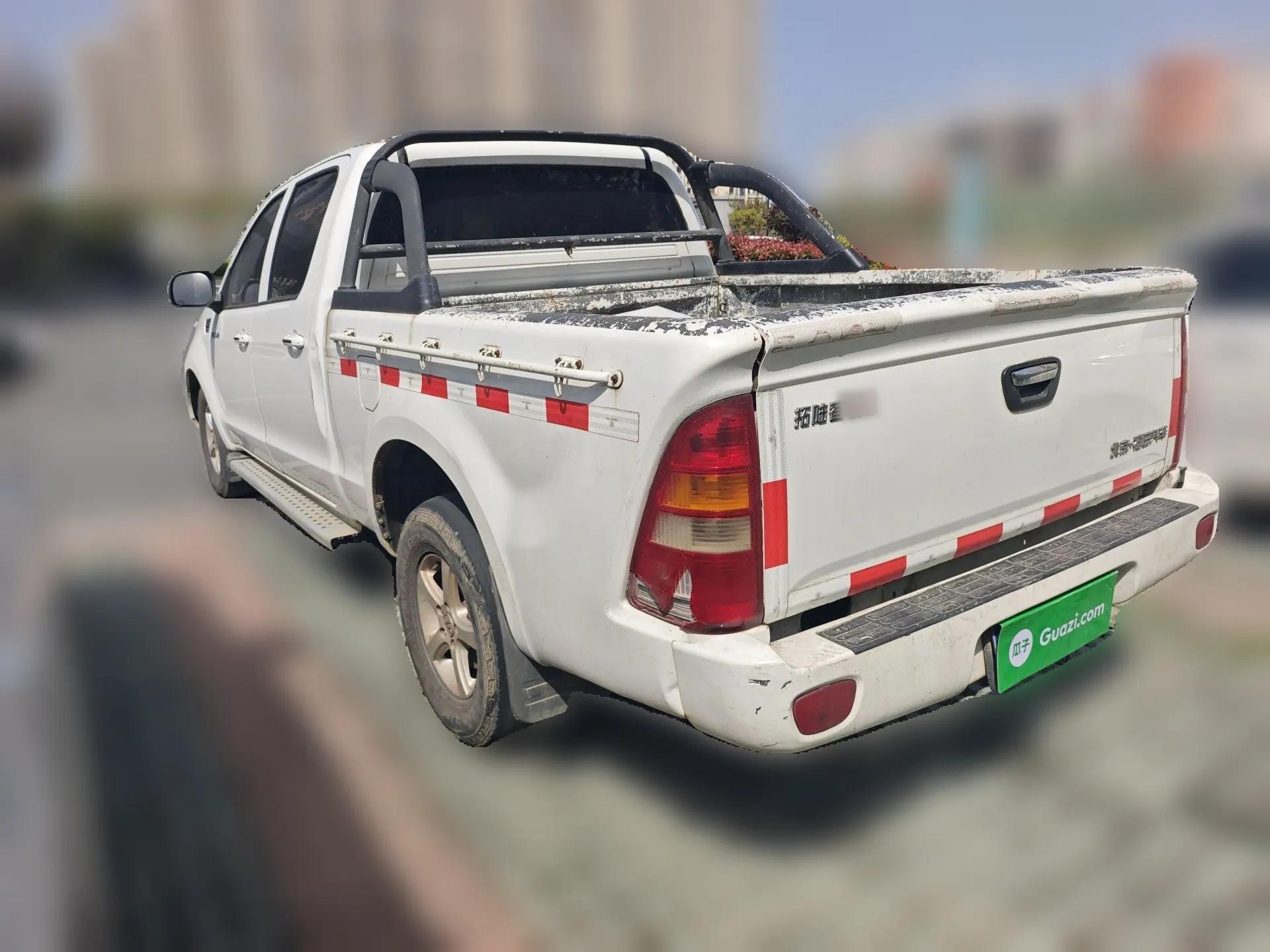 Foton Tunland 2017 2.8T E3 Diesel Two-Wheel Drive Extended Comfort Version BJ493ZLQ4 — миниатюра 4