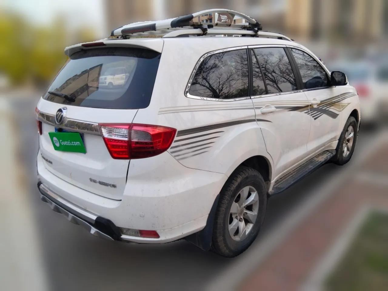 Foton Savana 2015 2.0T Manual 4x4 Gasoline Luxury 7-Seater — миниатюра 6