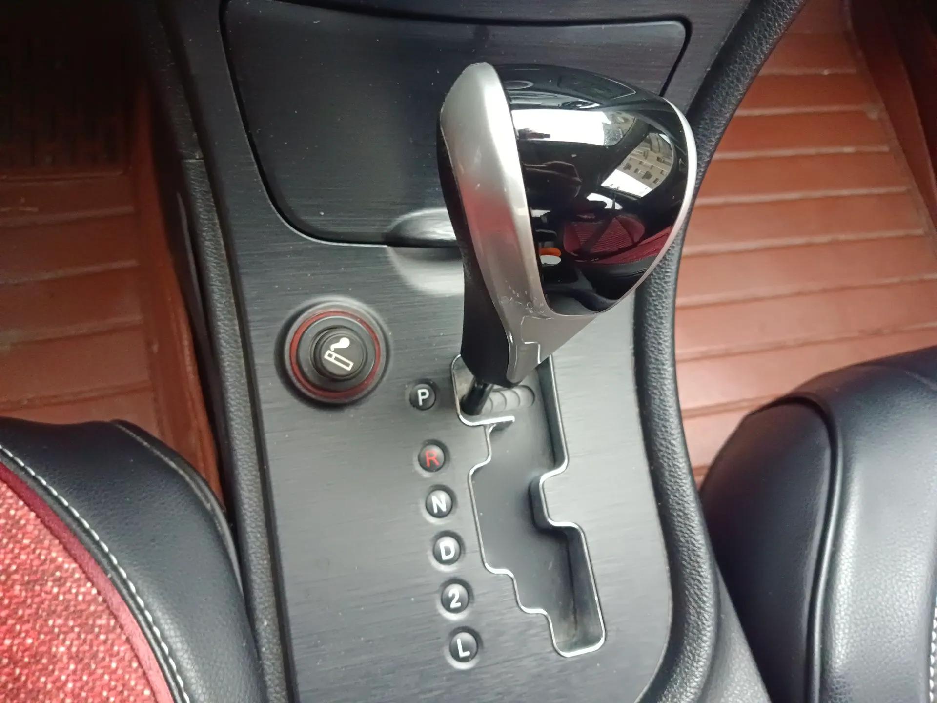 GAC Trumpchi GA3S Vision 2014 1.6L Automatic Luxury ESP Version — миниатюра 15