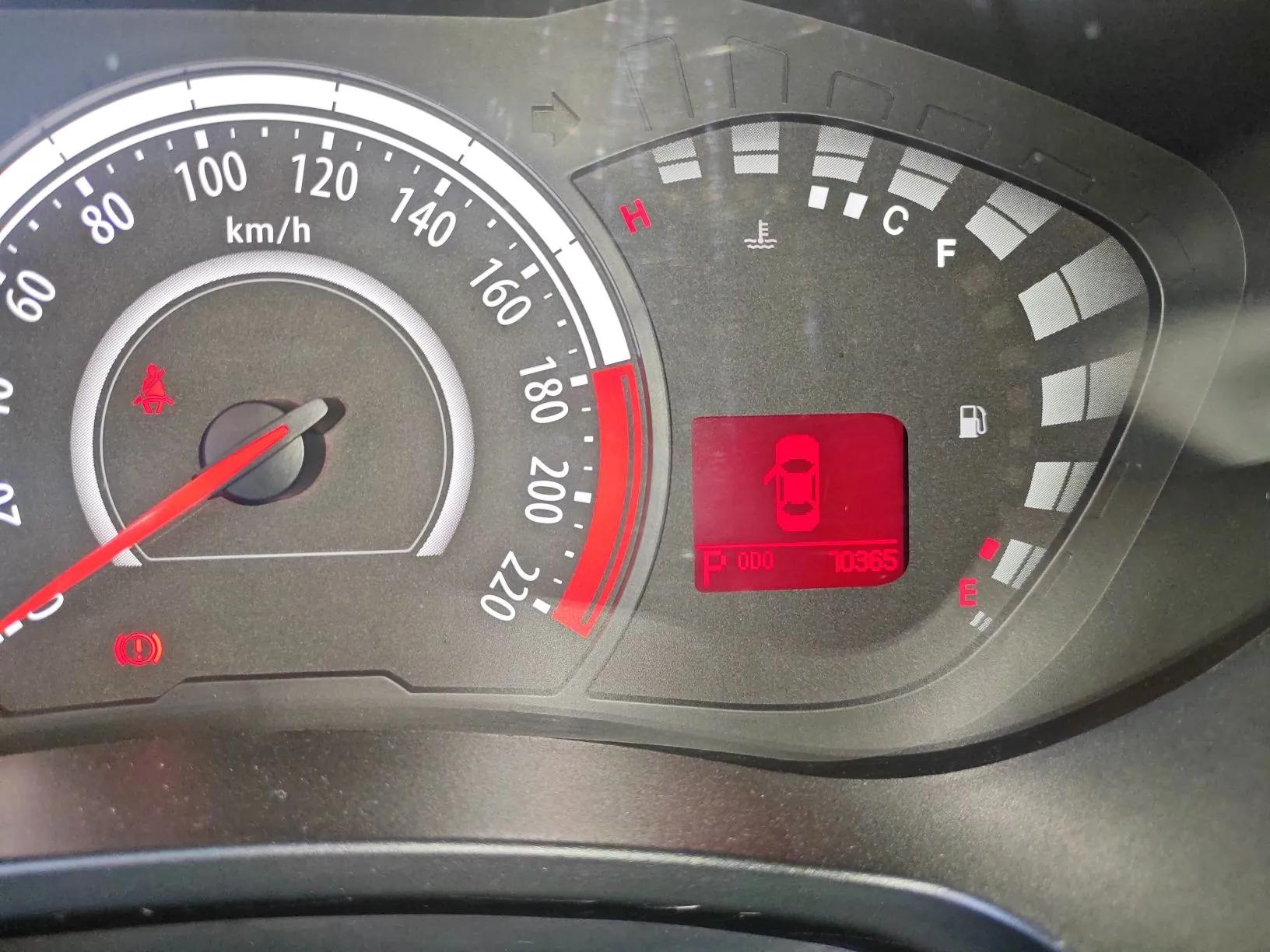 GAC Trumpchi GA3S Vision 2014 1.6L Automatic Luxury ESP Version — миниатюра 12
